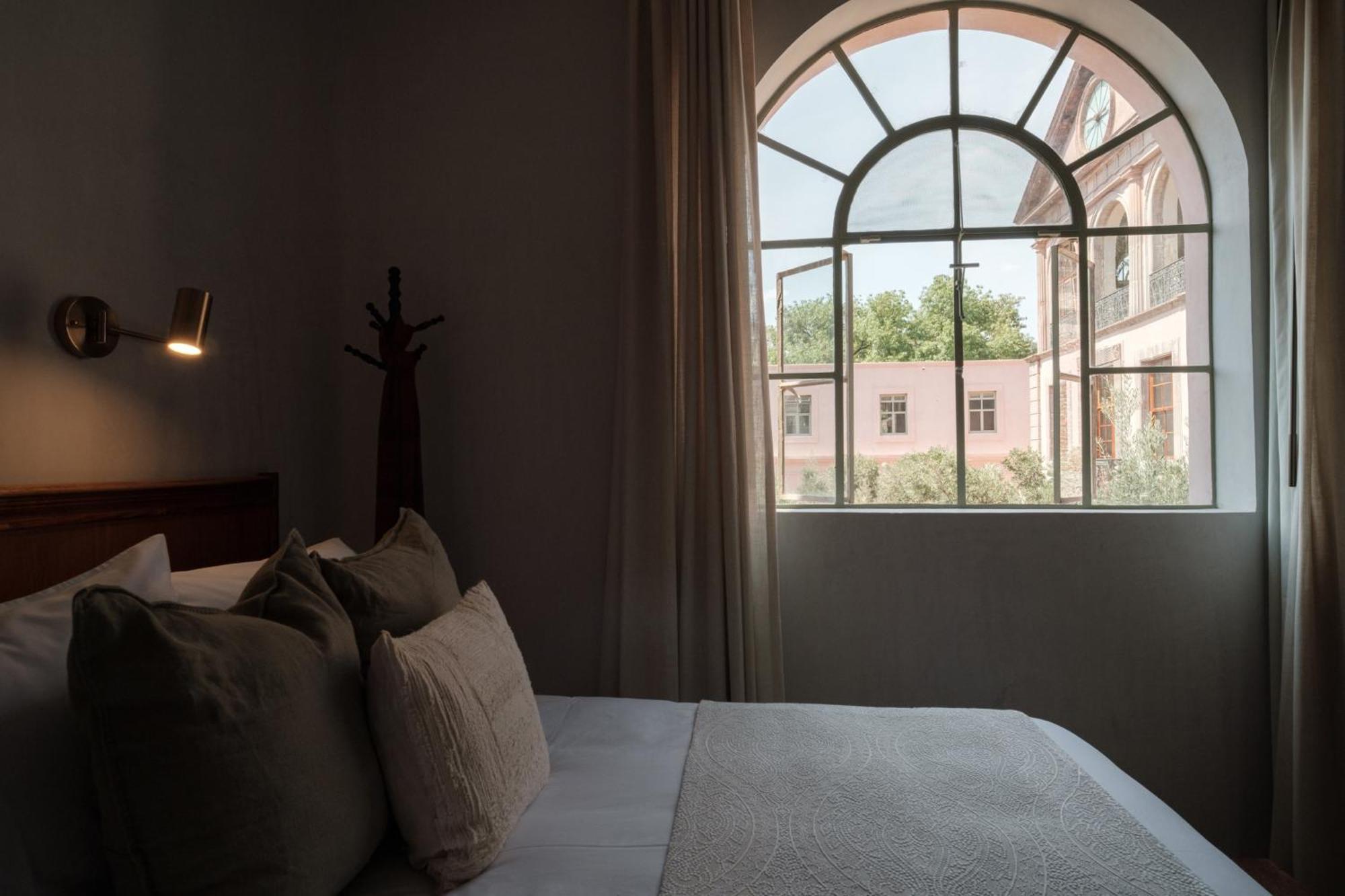 Hotel Hercules Queretaro Exterior photo
